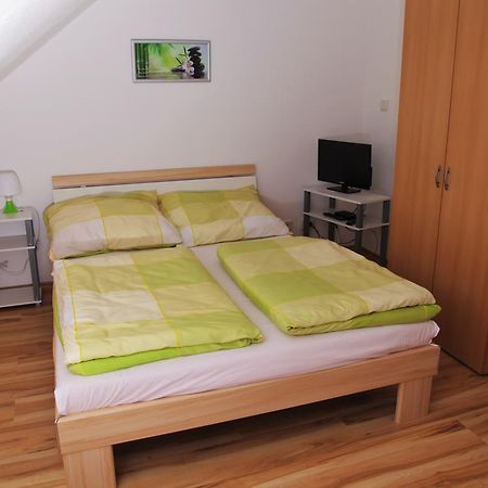 Pension Haus Kassel Fuldatal Ngoại thất bức ảnh