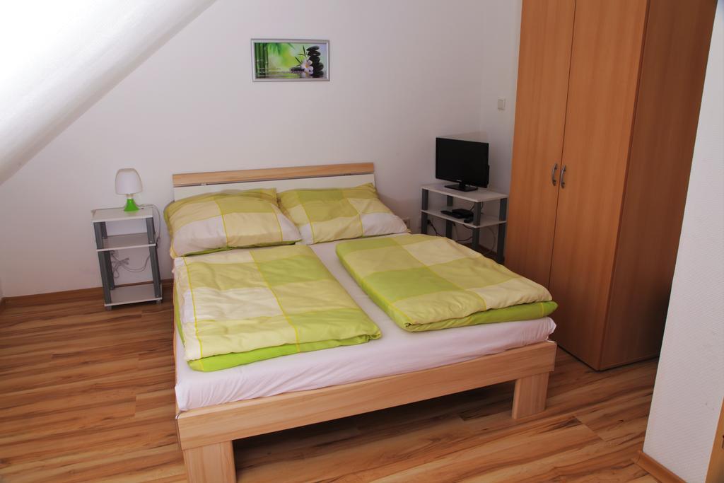 Pension Haus Kassel Fuldatal Ngoại thất bức ảnh