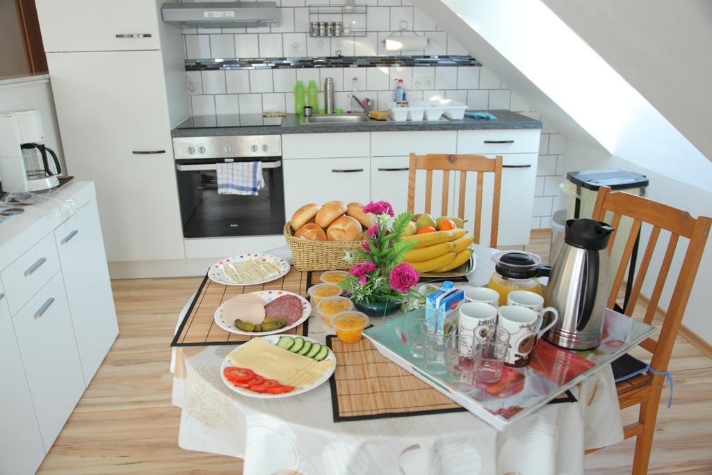 Pension Haus Kassel Fuldatal Ngoại thất bức ảnh